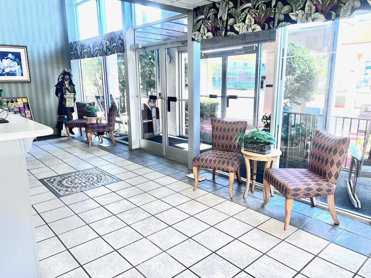 Ocean Crest Inn And Suites 미를 비치 외부 사진
