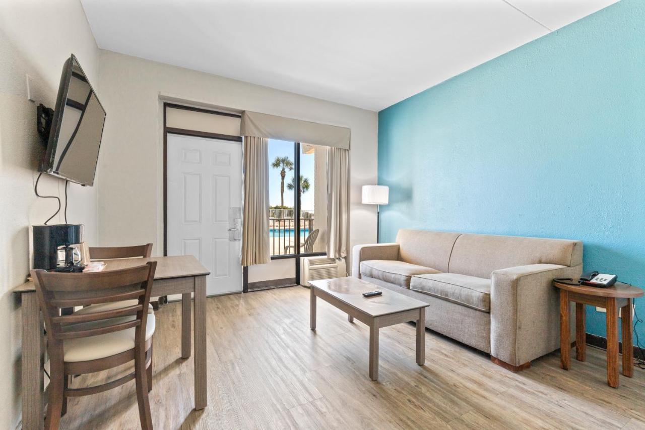Ocean Crest Inn And Suites 미를 비치 객실 사진