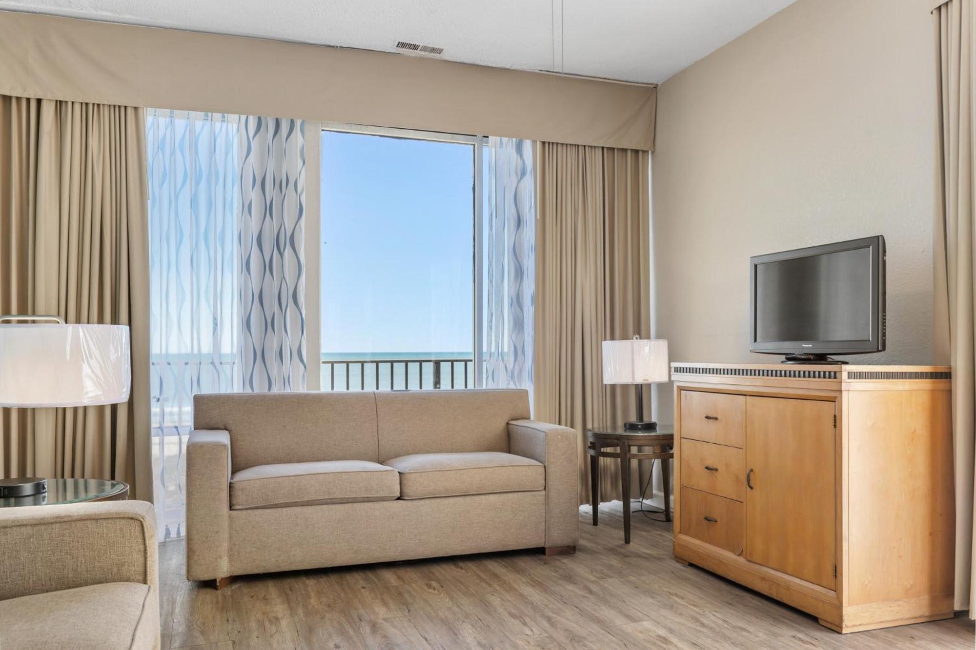 Ocean Crest Inn And Suites 미를 비치 객실 사진